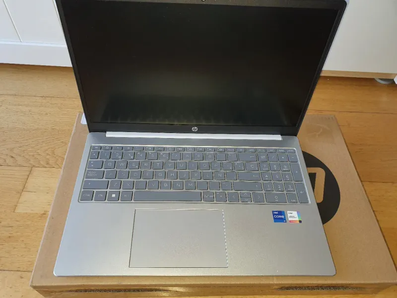 Portátil HP 15" intel i7