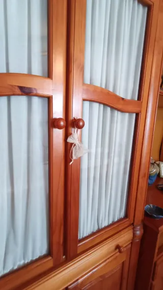 Mueble Bar Salón Madera Maciza Vitrinas