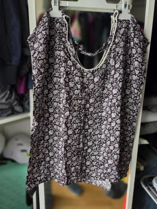 Camiseta estampada flores