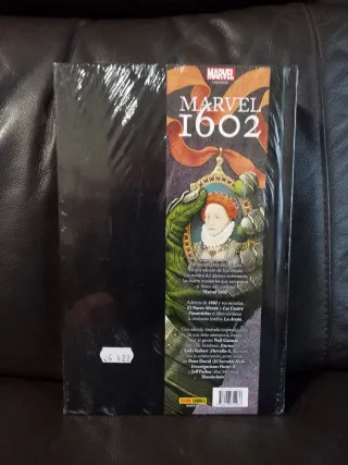 MARVEL 1602  edición Grimorio Neil GAIMAN