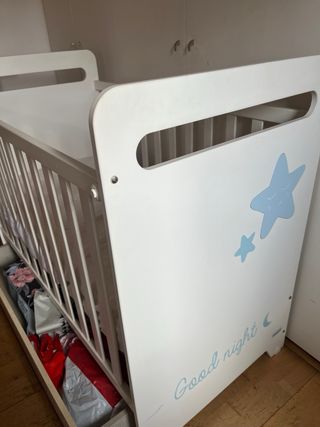 Cuna Micuna con cajón y colchón nuevo