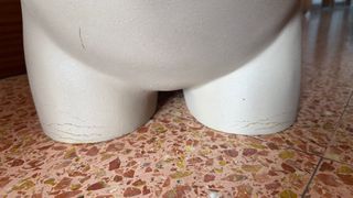 Busto maniquí mujer embarazada