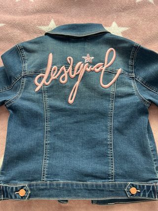 Chaqueta vaquera Desigual estrellas T.8-10