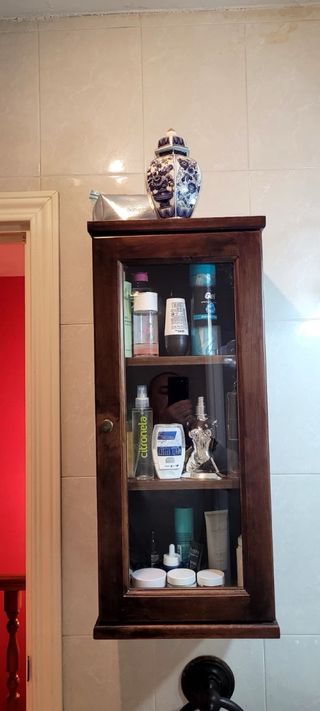 Espejo baño con apliques, estanteria y  botes cera