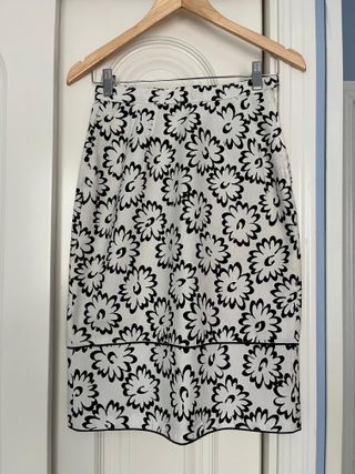 Falda vintage flores negras