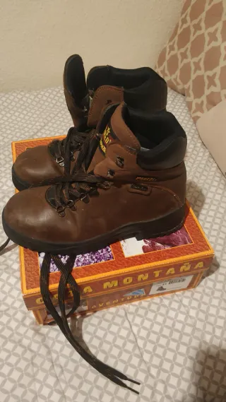 Bota Montaña Paredes Talla 41