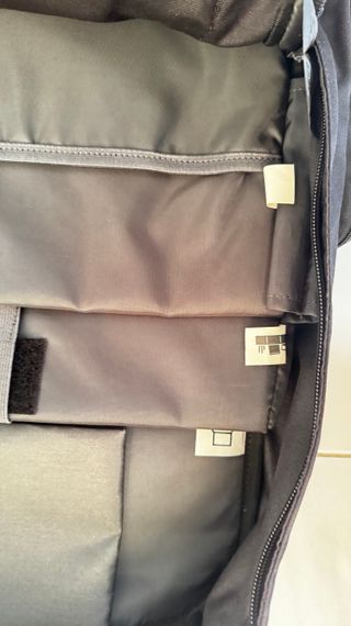 Mochila Eastpak Negra Ordenador 16