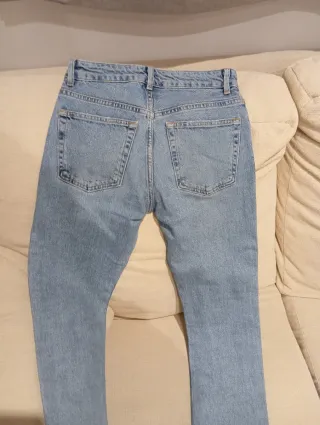 Pantalón vaquero Zara azul T XS bajos deshilachado