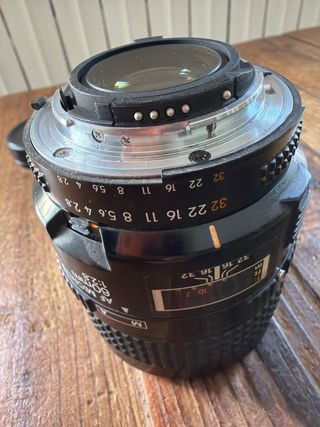 Objetivo Nikon AF Micro Nikkor 60mm 1:2.8 Macro.