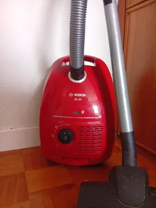 Aspiradora Bosch GL-30 Roja