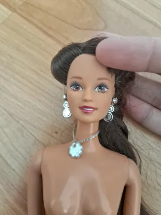 Teresa Glitter Beach Barbie