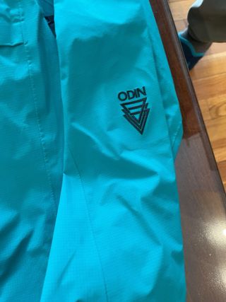 Chubasquero helly hansen BAJADO DE PRECIO!