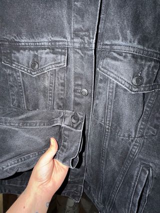 Chaqueta vaquera Bershka negra