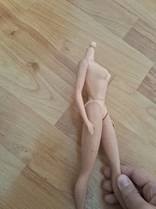 Corpo Barbie standard