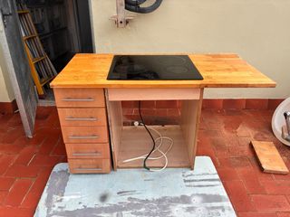 Mueble cocina con placa vitrocerámica