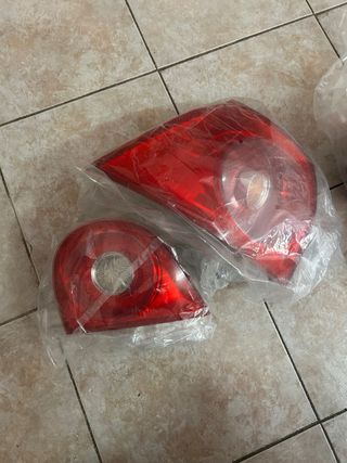 Pilotos Traseros Originales Golf 5 (V)