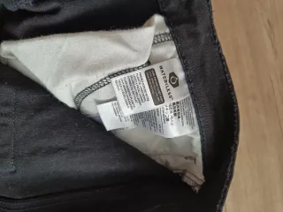 Pantalones Levis Negros ajustados