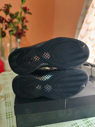 Zapatillas Jordan Negras Nuevas