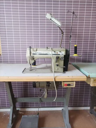 2 Macchine da cucire industriali Alfa e una Seiko