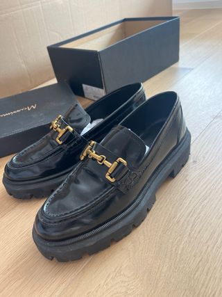Mocasines Massimo Dutti Negros Charol Hebilla Dora