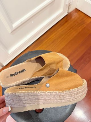 Sandalias Refresh Mujer Marrones