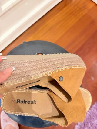 Sandalias Refresh Mujer Marrones