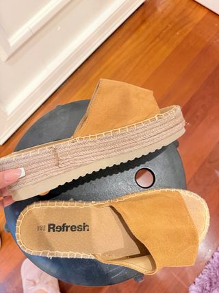 Sandalias Refresh Mujer Marrones