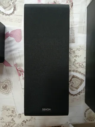 Altavoces Denon Negro