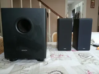 Altavoces Denon Negro