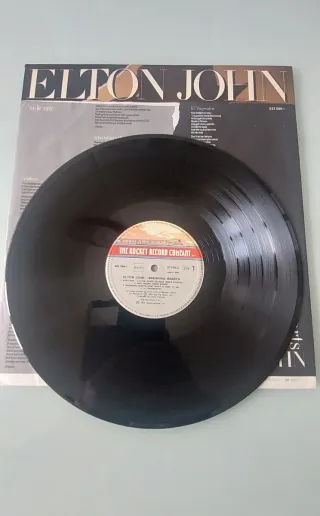 Vinilo Elton John - Breaking Hearts