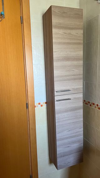Mueble de baño alto madera