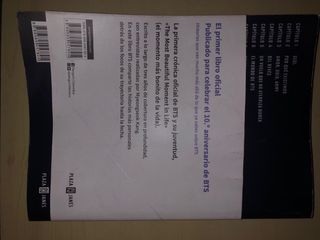 Libro de los décimo aniversario de BTS.