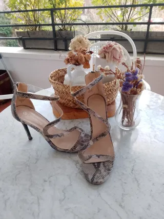 Sandalias Un Collection Talla 38