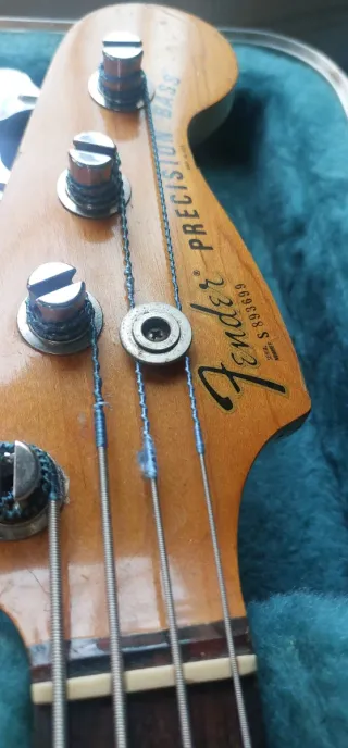 Bajo Fender Vintage '78 (CambioxAcustica Martin )