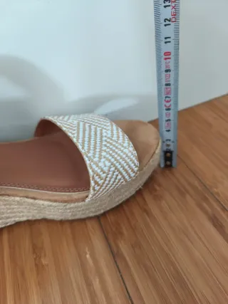 Alpargatas MaryPaz Camel y Blanco T.37