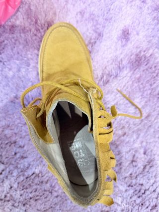 Botines de ante con flecos y plataforma