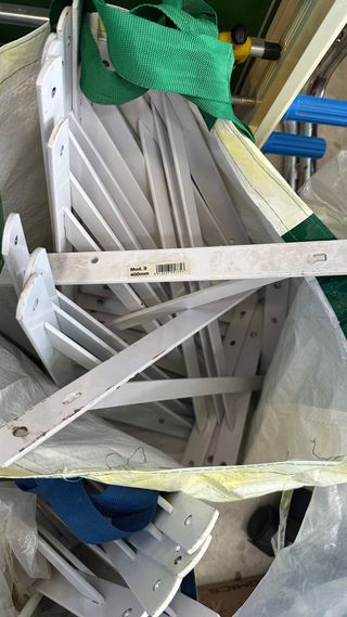 Escuadras metálicas reforzadas 25x40x4