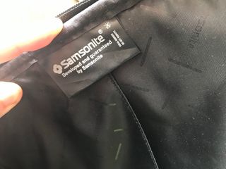Maletin Samsonite NUEVO piel con llave de 200 euro