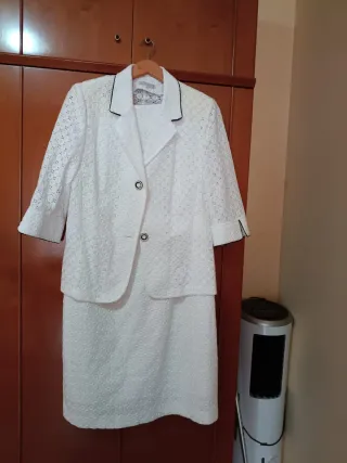 Ropa variada talla 44-46. Alguna sin estrenar