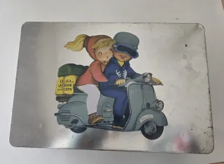 Caja metálica 23 cuentos inolvidables de Ferrandiz