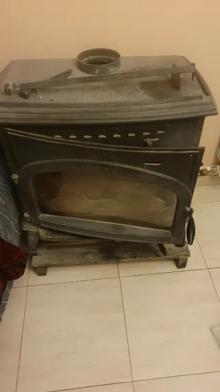 Estufa de leña hierro fundido