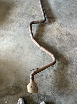 Línea de escape artesanal Seat Leon MK3