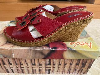Sandalias Aedo Piel Rojas Talla 37