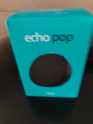 Alexa Echo Pop Blu sigillato. Prezzo con spedizione inclusa.