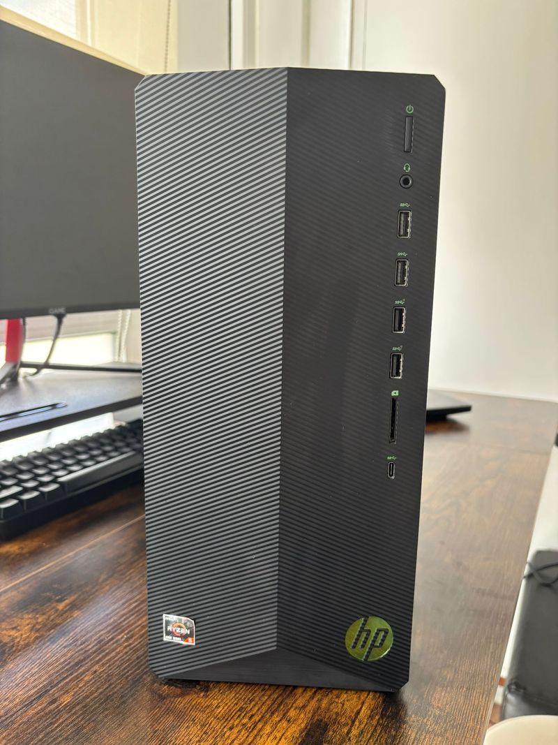 PC Gaming HP Ryzen 5 / GTX 1650 SUPER / 16GB