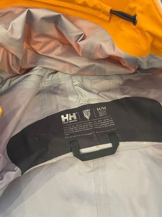 Chubasquero Helly Hansen BAJADO DE PRECIO!!