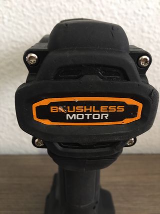 Taladro Original DeWalt DCD85M Edicion McLaren