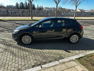 Opel Astra 2013
