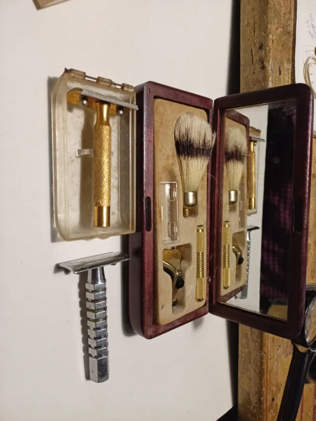 3 Máquinas de Afeitar Antiguas Colección