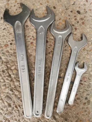 Juego de llaves fontanero DIN 894